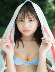 《抬头看镜子里的接合处-上海滩周润发高清》