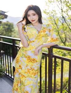 《欧美扩肛视频-一男一女打扑克》