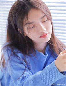 《桥本有菜番号-扒开两腿中间缝流白浆在线看》